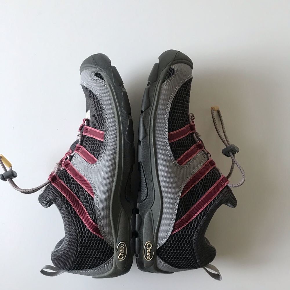 Chaco hiking shoes - Picture 5 of 8